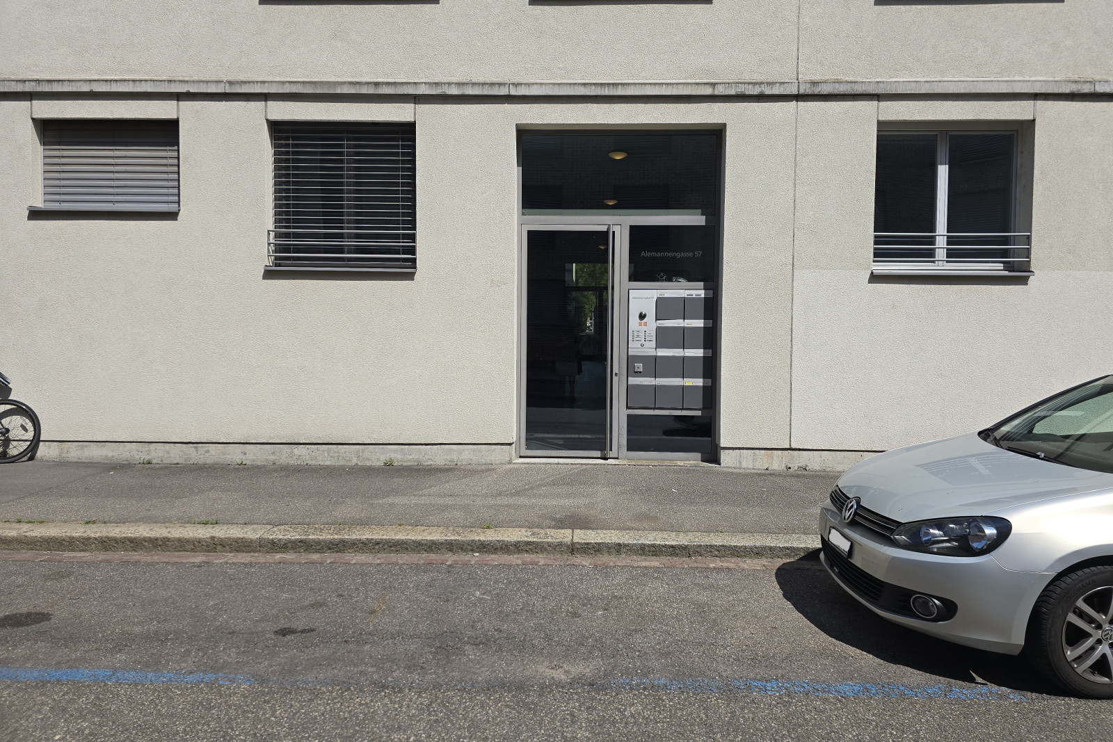 Haupteingang Alemannengasse 57